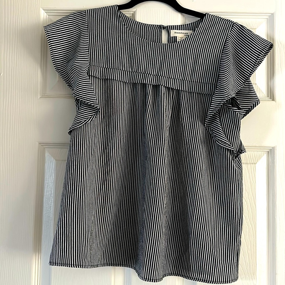Short sleeve shirt